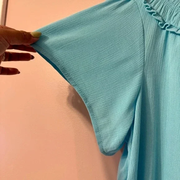 Torrid Washable Gauze Smocked Yoke Ruffle Top Women Size 00 - Picture 8 of 10